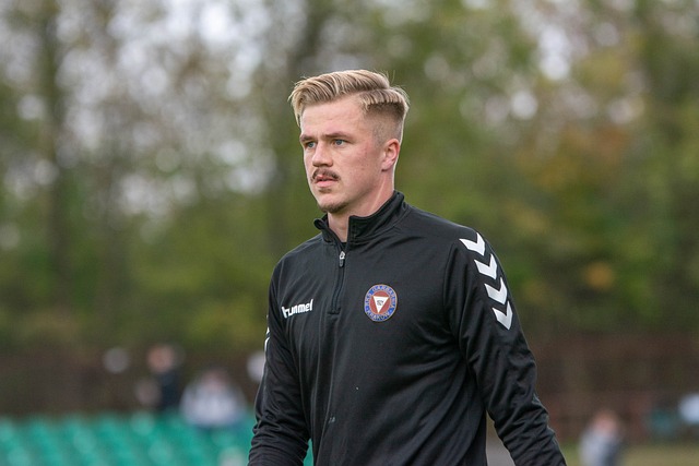 足坛管理问 足坛管理问